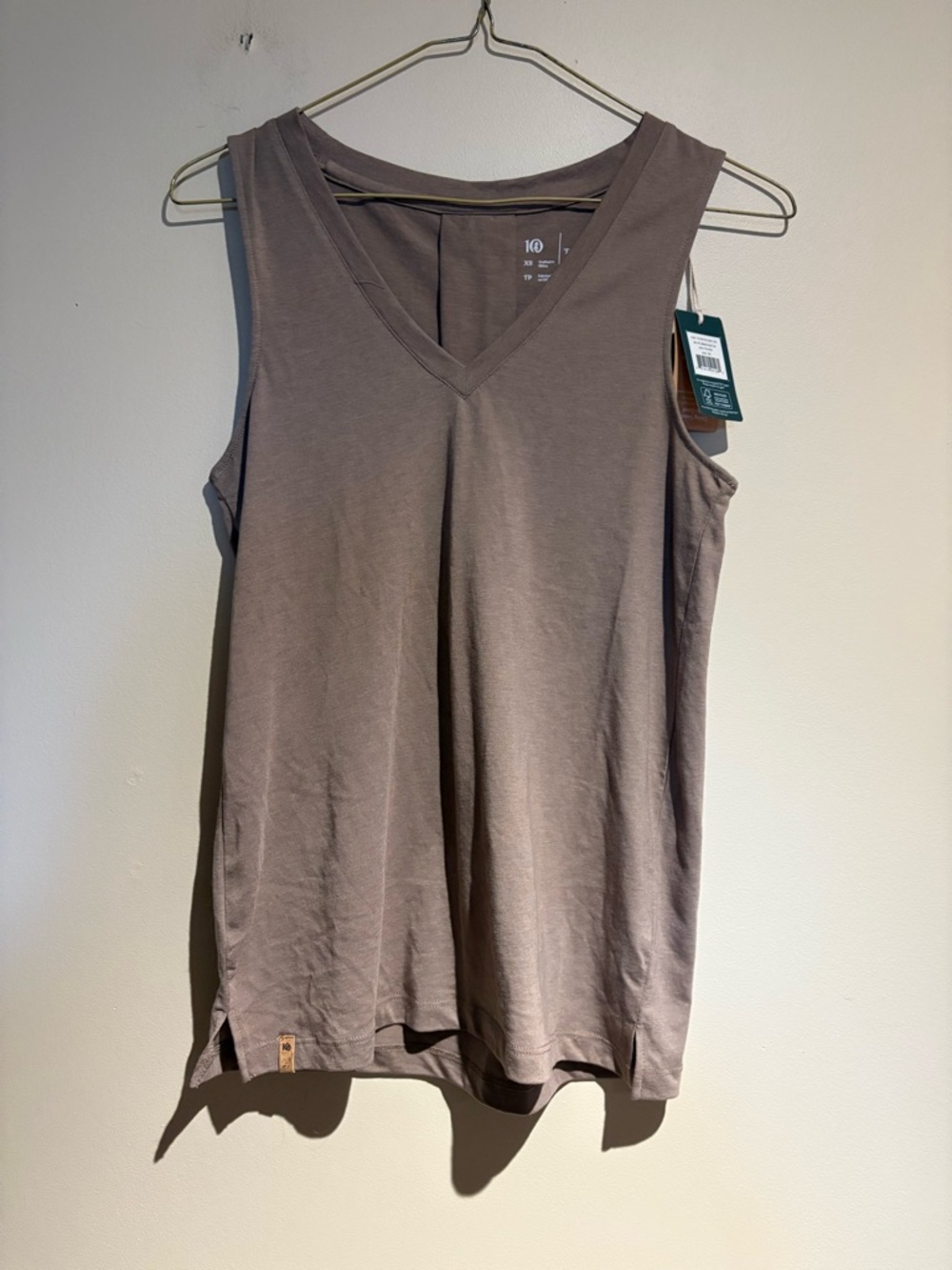 Tentree TreeBlend V-Neck Tank Size XS NWT Pine Bark Summer Tencel Cotton